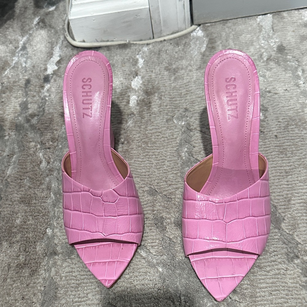 SCHUTZ Pink Croc-Embossed Pointed Toe Mules